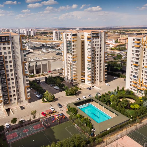 img_1240061721510973